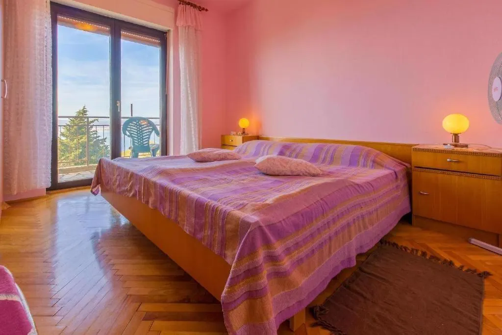 Apartment In Dramalj 41518 Croatia